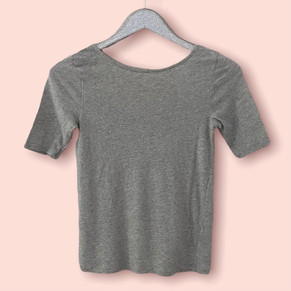 Madewell Gray Fitted Sleeve T-Shirt Blouse with Scoop Back - Picture 1 of 7